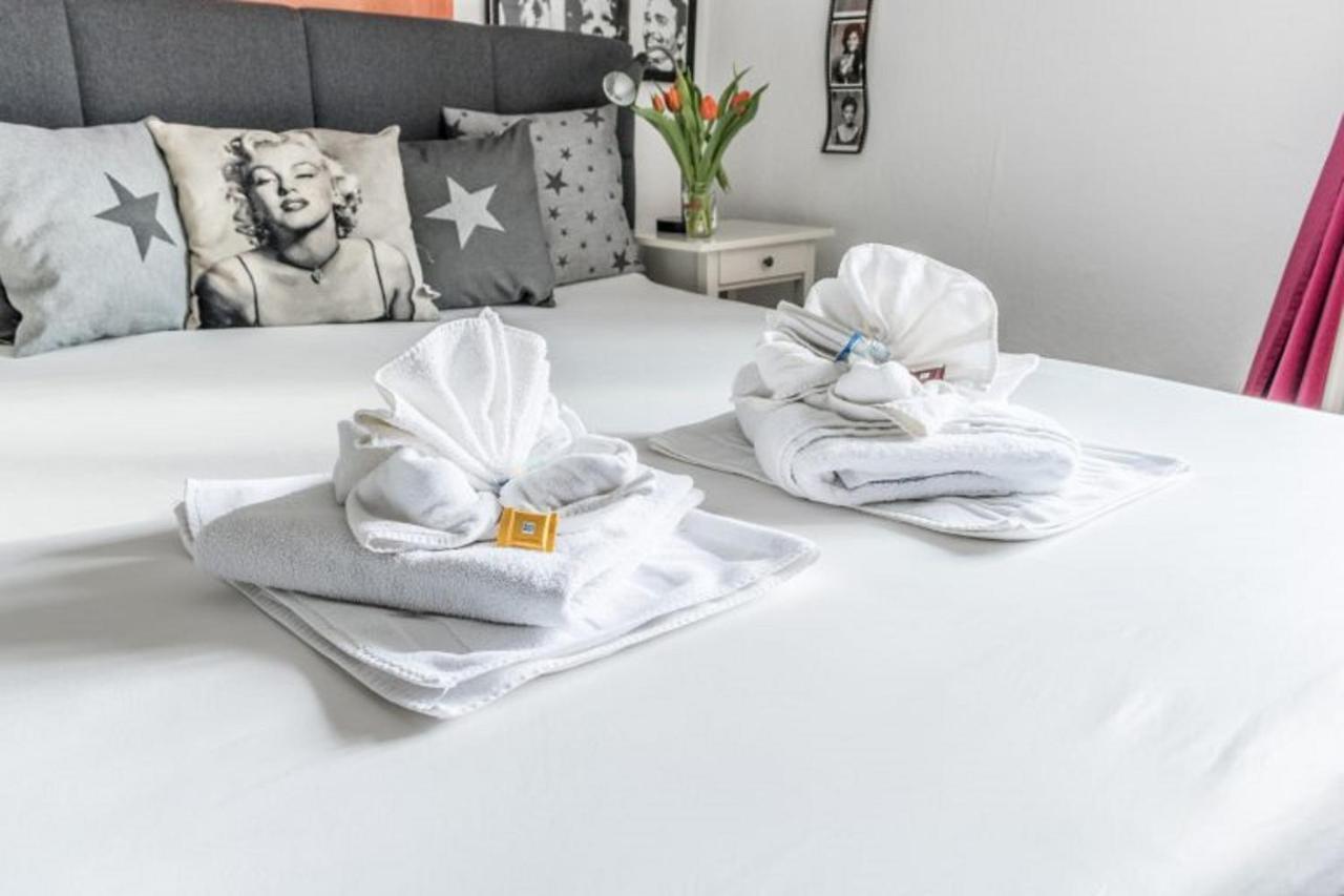 Pension Harmony Marburg Buitenkant foto