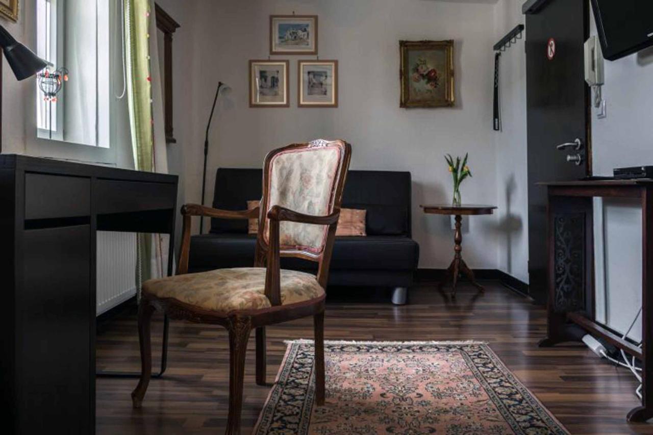 Pension Harmony Marburg Buitenkant foto
